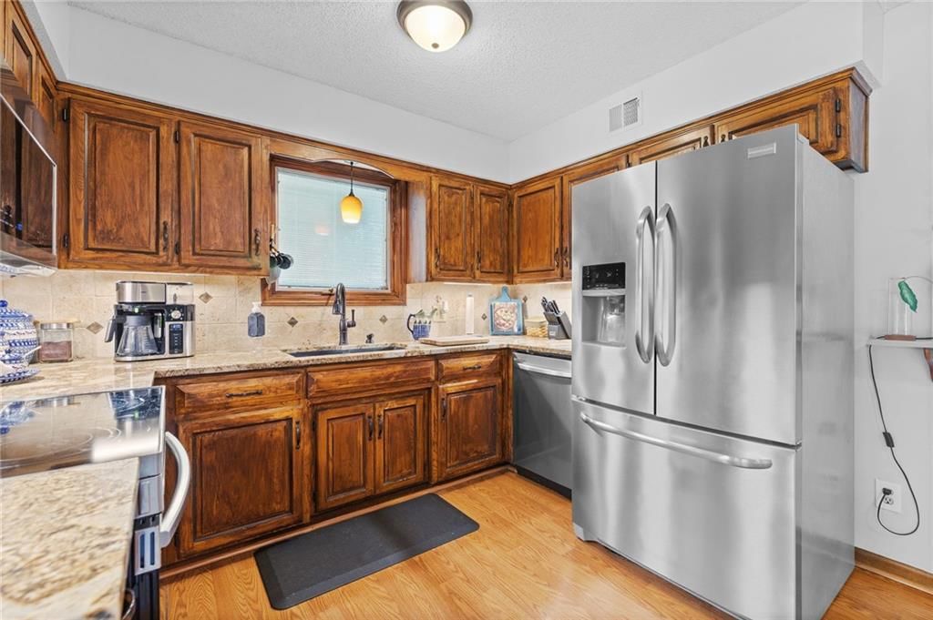 501 Sharon Drive — photo 11