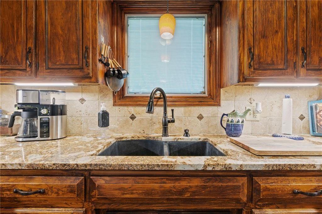 501 Sharon Drive — photo 13