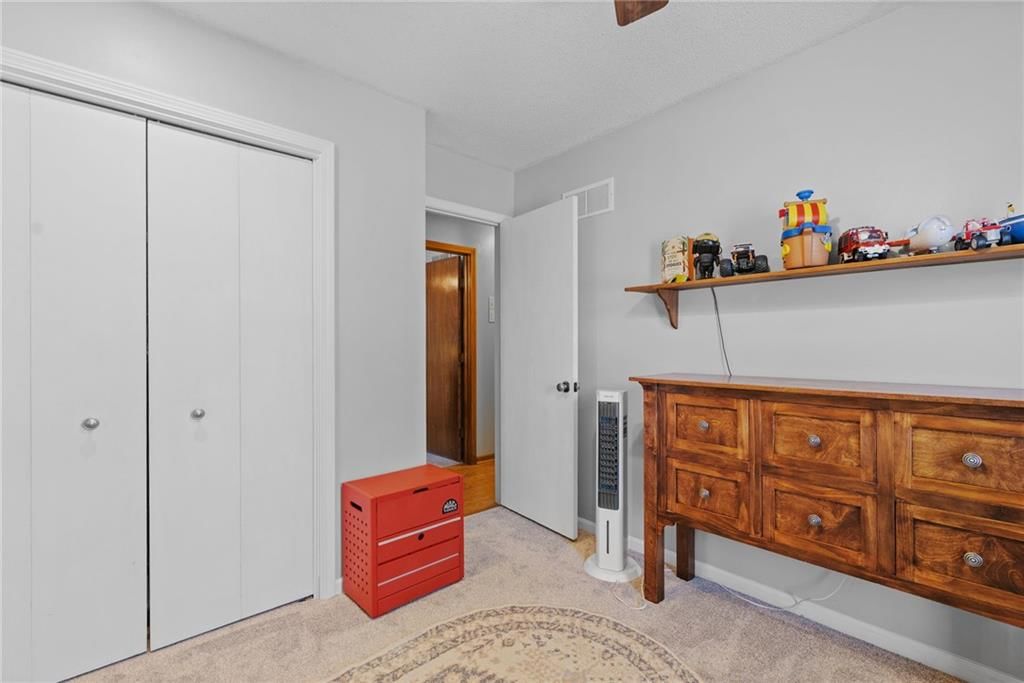 501 Sharon Drive — photo 18