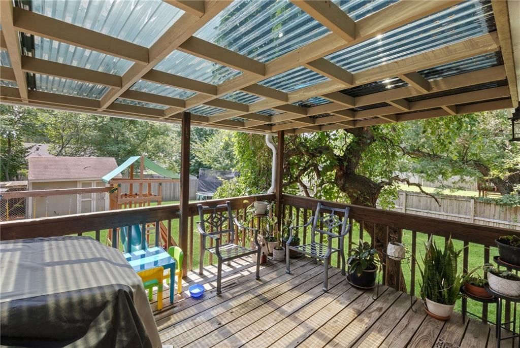 501 Sharon Drive — photo 26