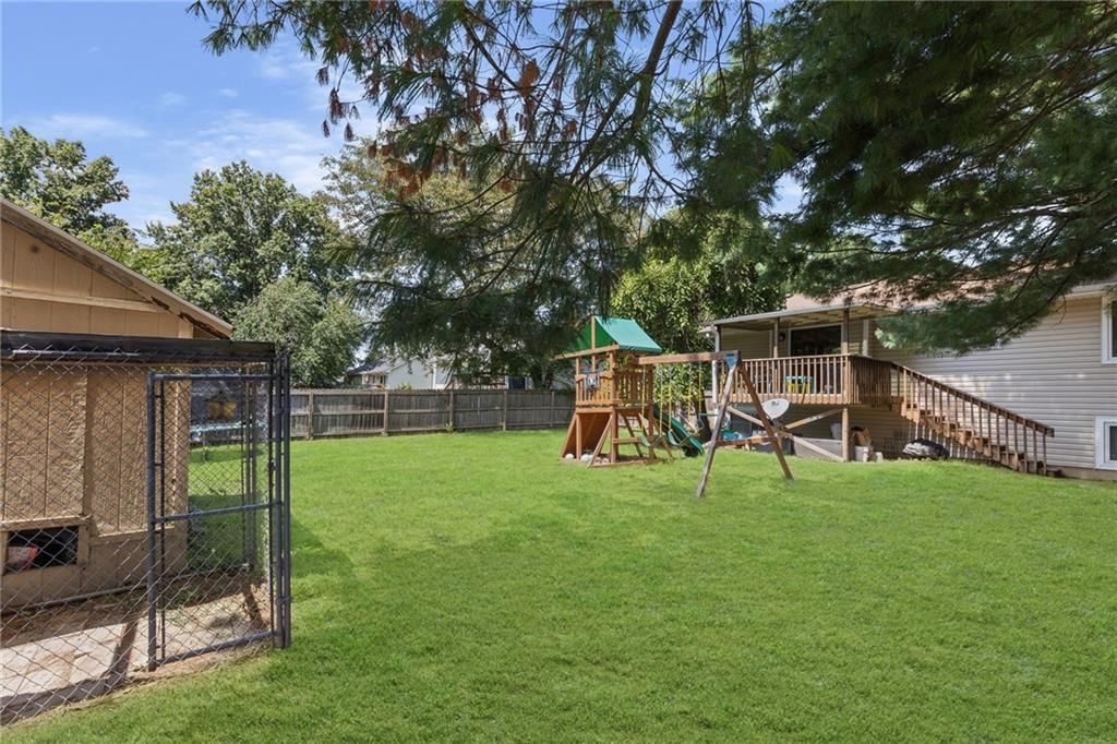 501 Sharon Drive — photo 28