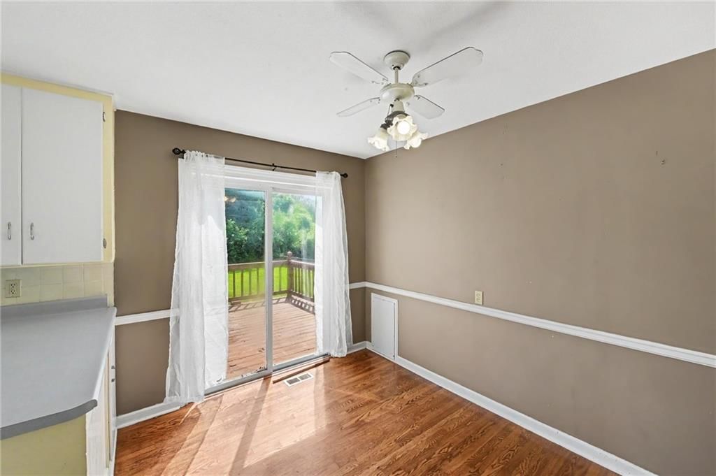 9517 Summit Street — photo 10