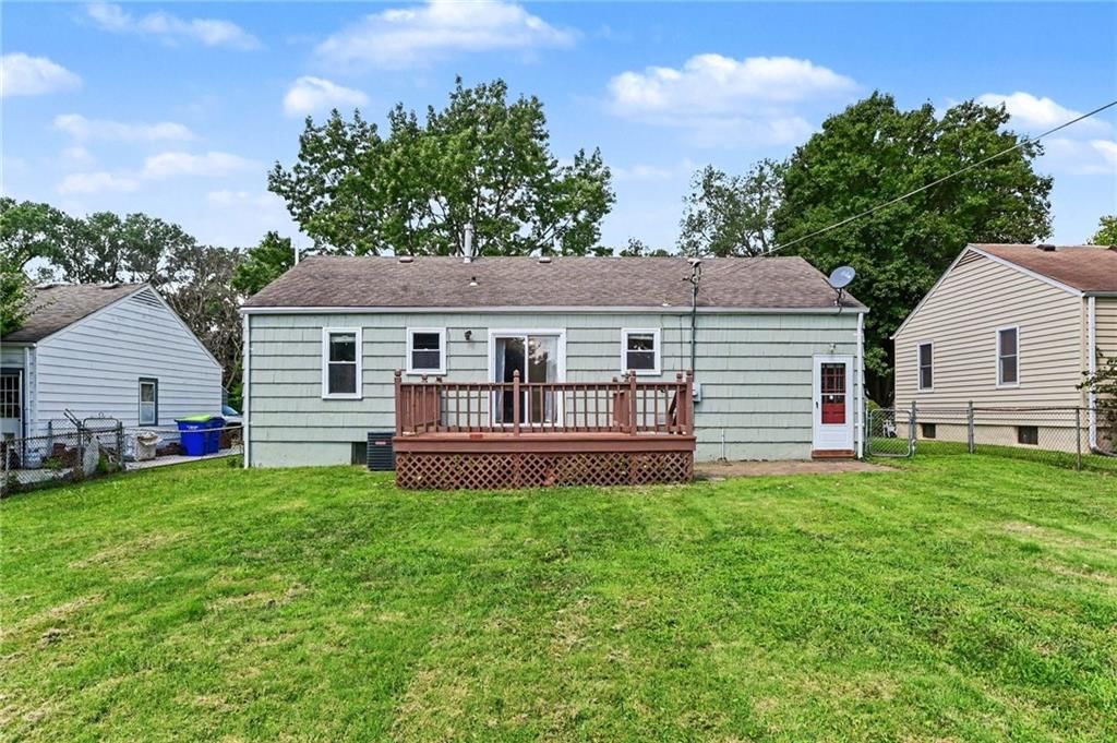 9517 Summit Street — photo 20