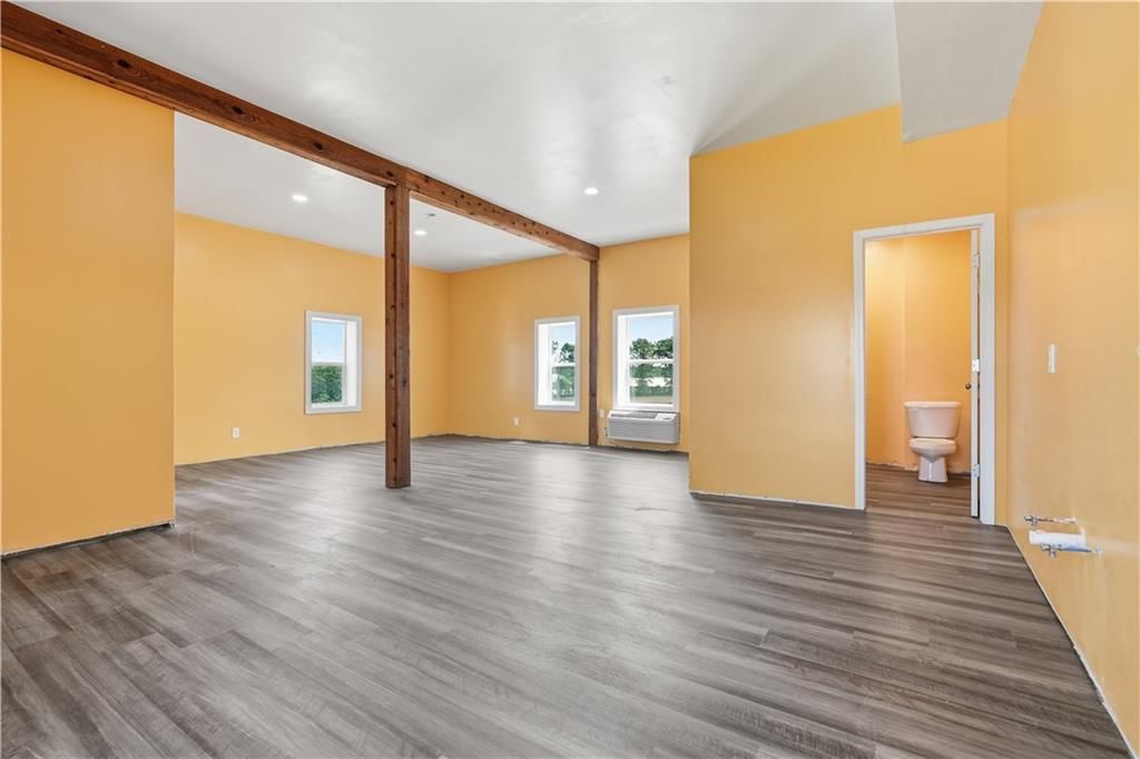 10907 E 87th Street — photo 25