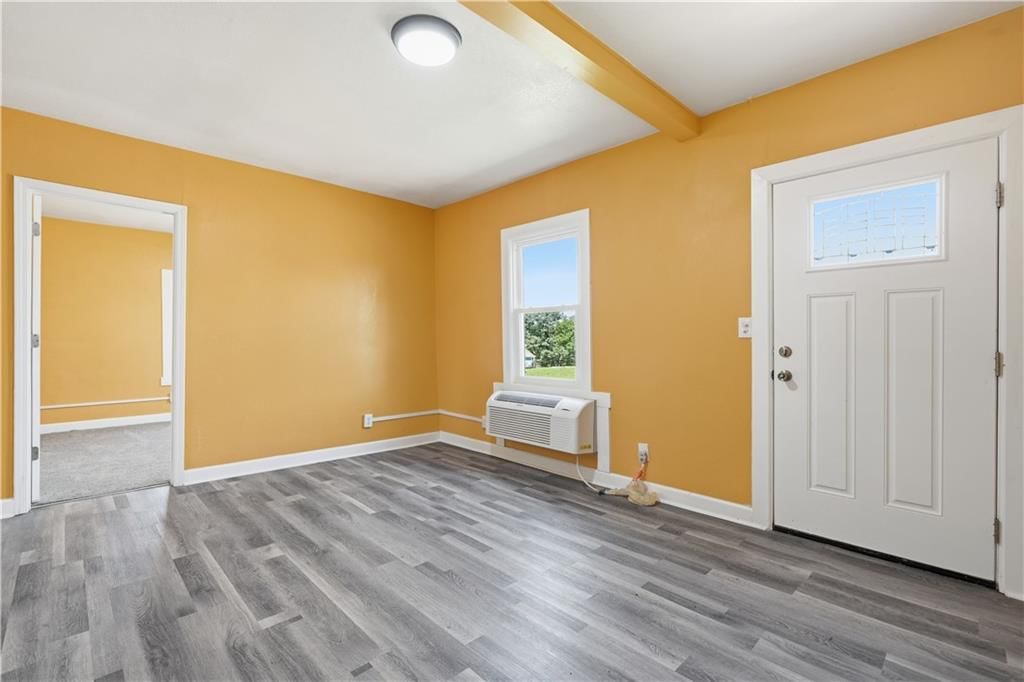 10907 E 87th Street — photo 39