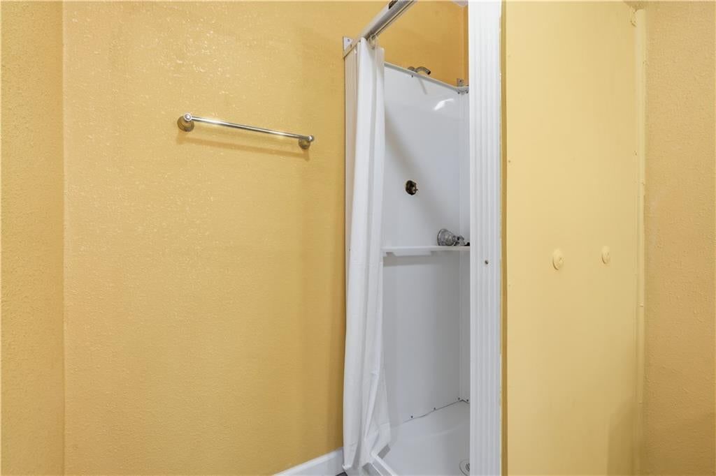 10907 E 87th Street — photo 52