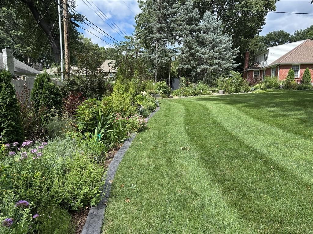 9970 Marty Street — photo 2