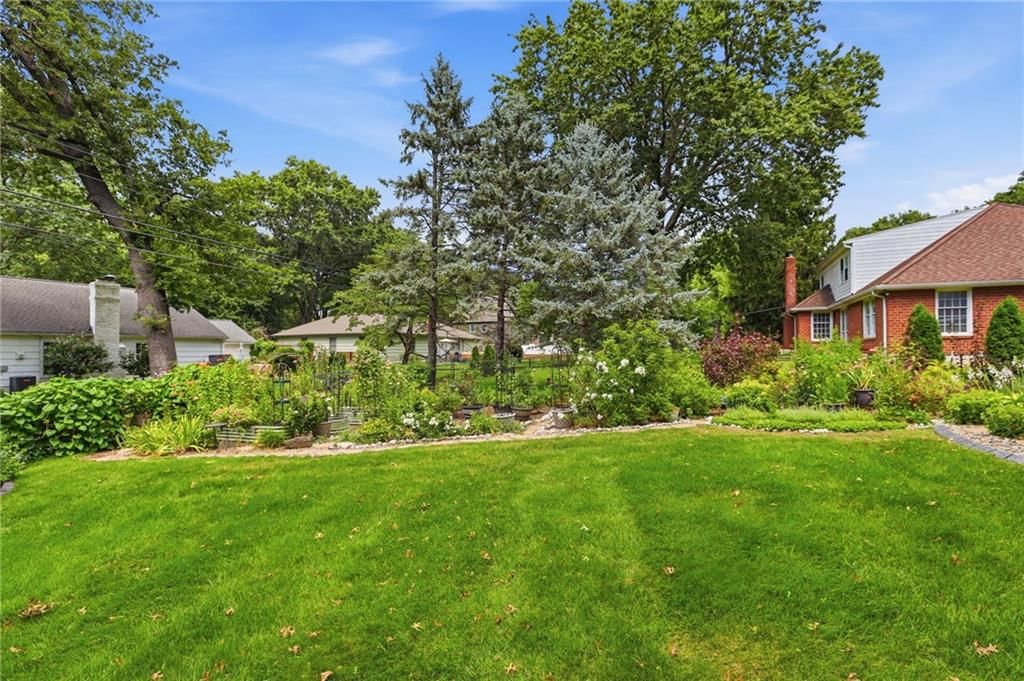 9970 Marty Street — photo 46