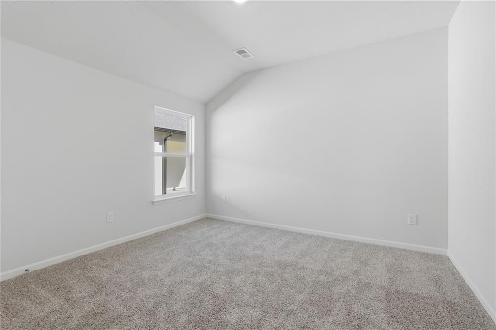 826 N Pear Street — photo 20