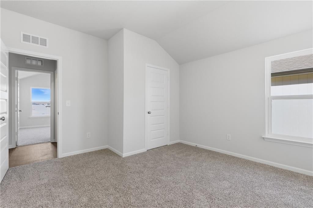 826 N Pear Street — photo 21