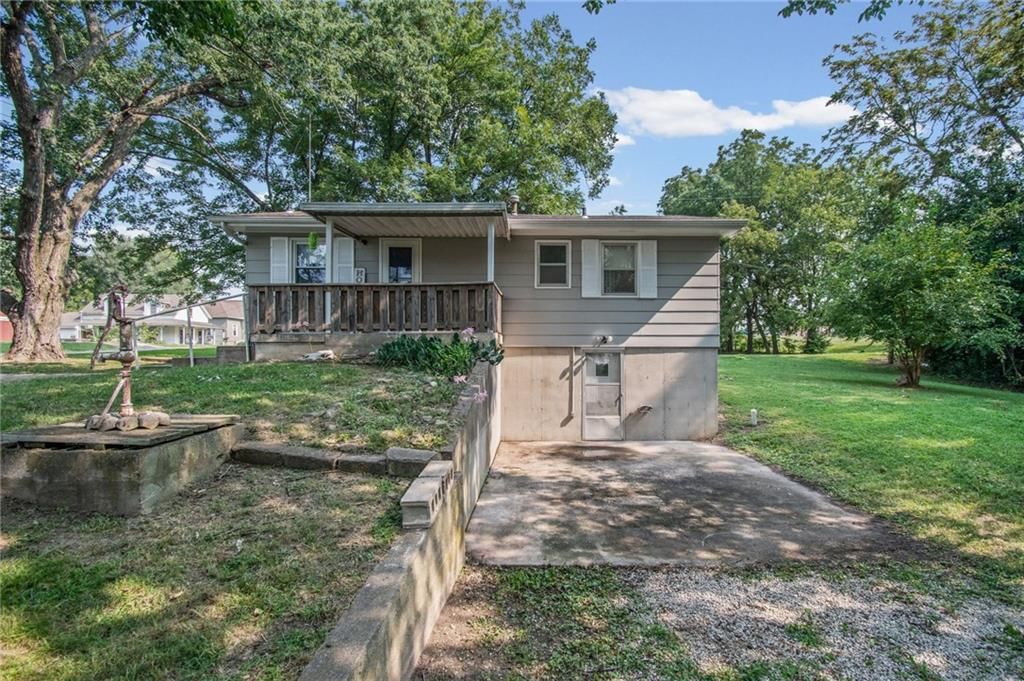 182 W Jackson Street — photo 4