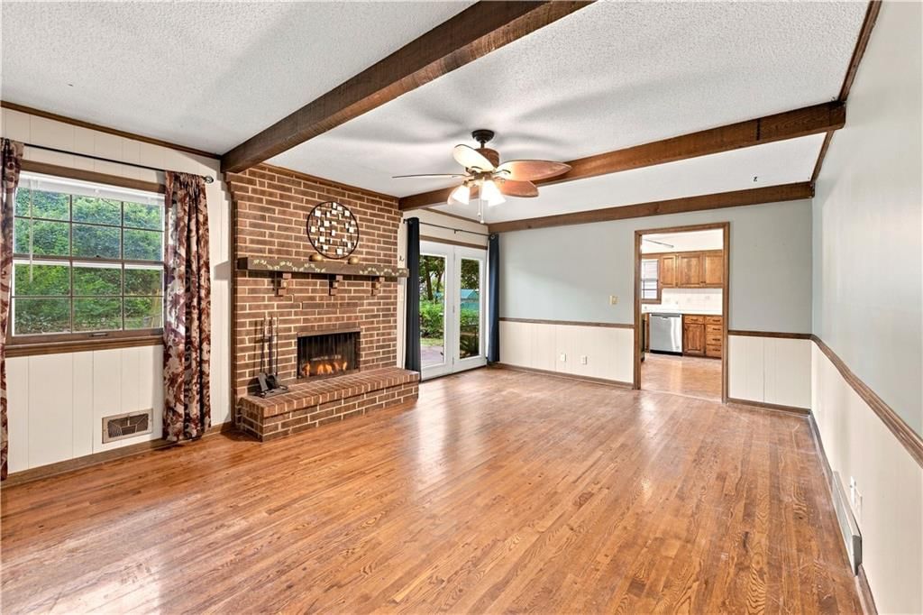 209 SW Victor Drive — photo 13