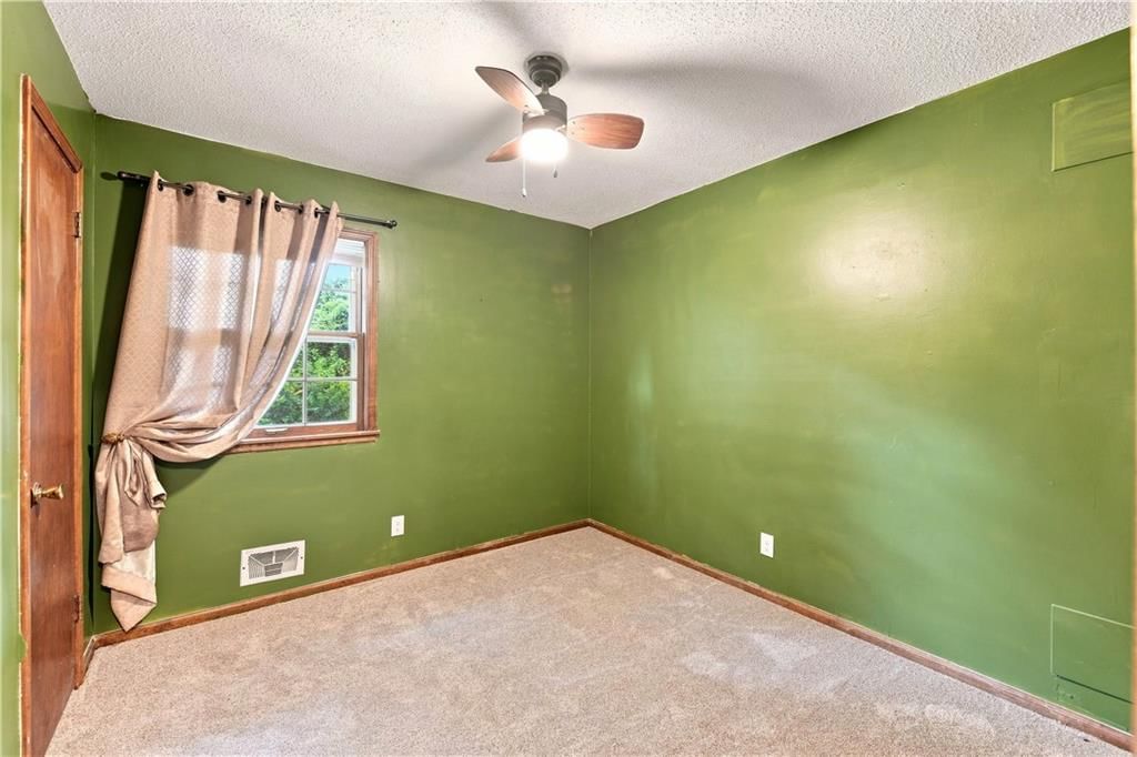 209 SW Victor Drive — photo 20