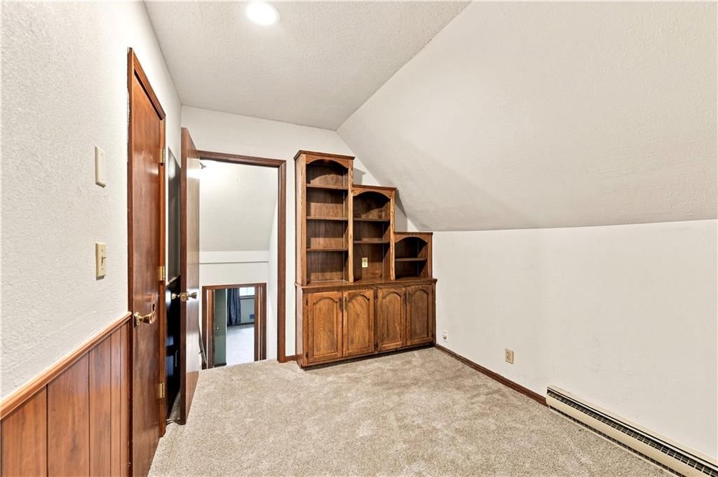 209 SW Victor Drive — photo 24