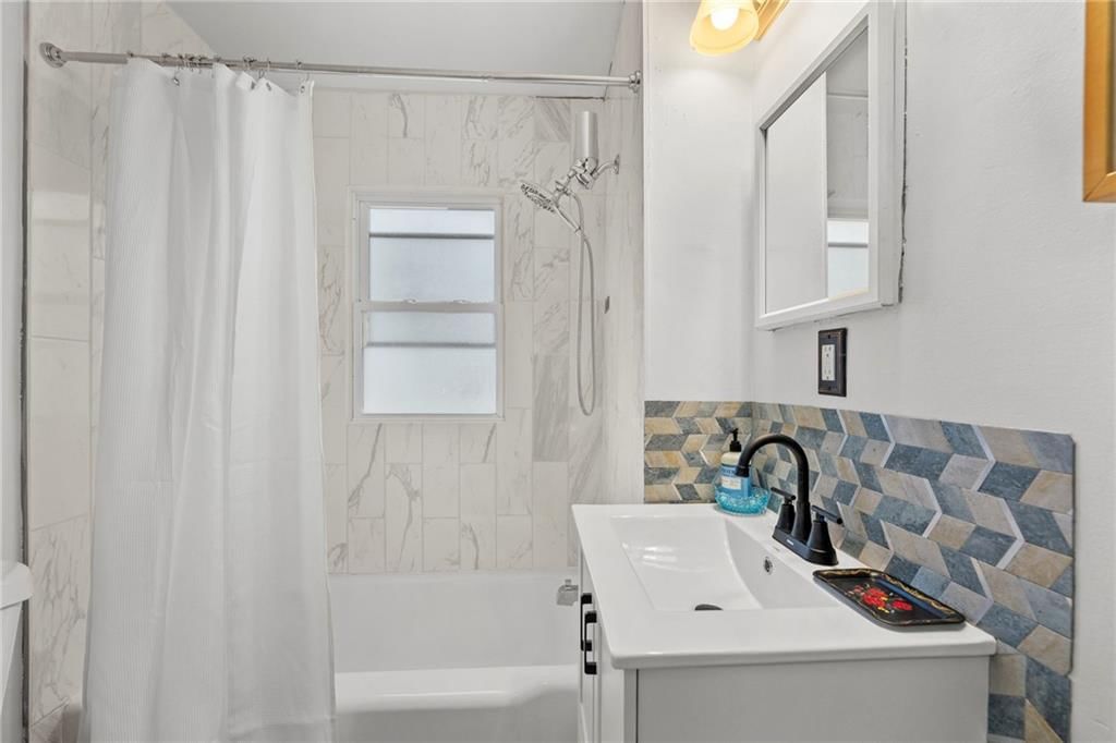 3110 S 8th Terrace — photo 18