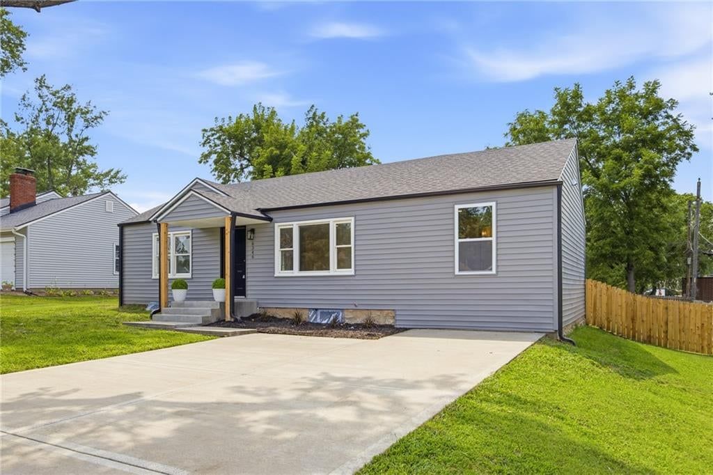 6346 Monrovia Street — photo 4