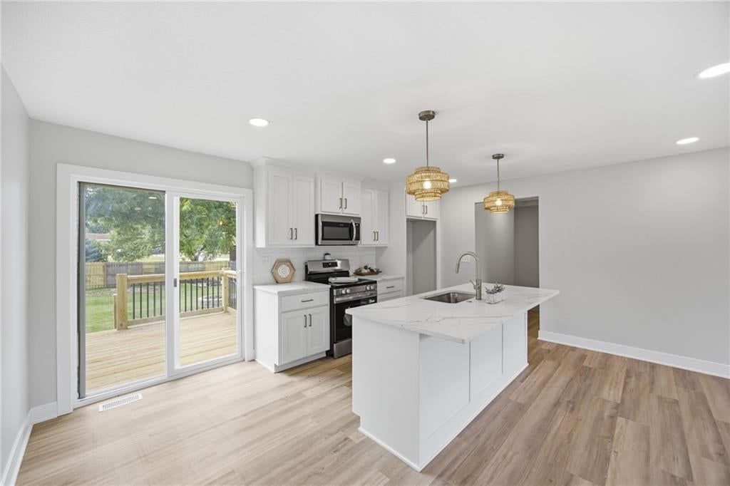 6346 Monrovia Street — photo 12