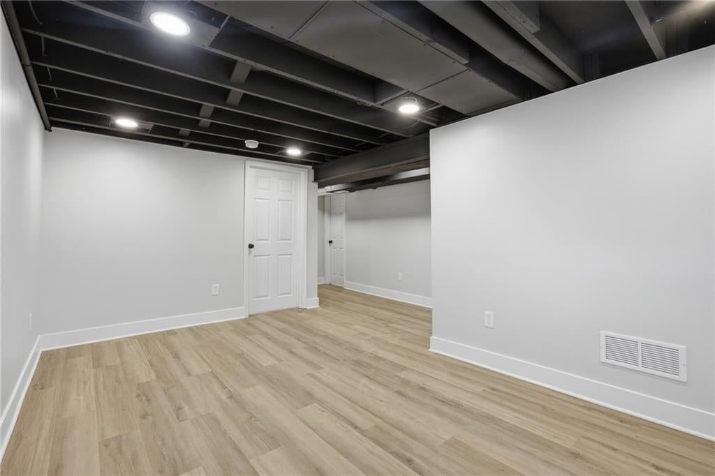 6346 Monrovia Street — photo 21
