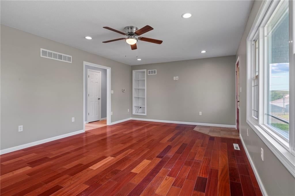 336 S Liberty Street — photo 5