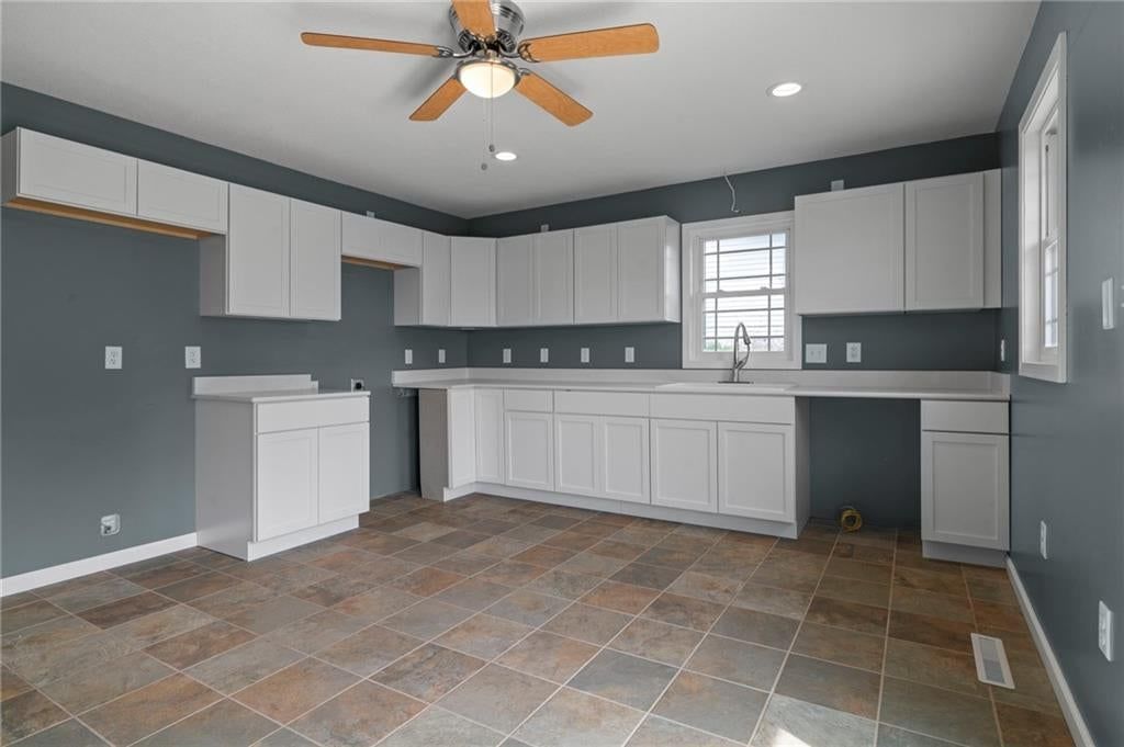 336 S Liberty Street — photo 8