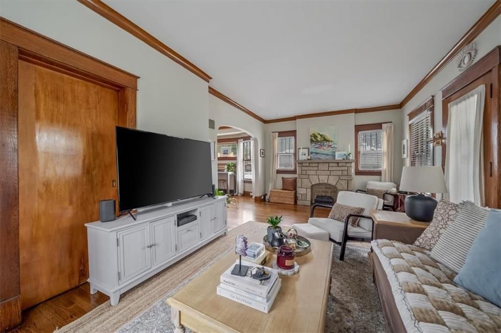 4651 Terrace Street — photo 8