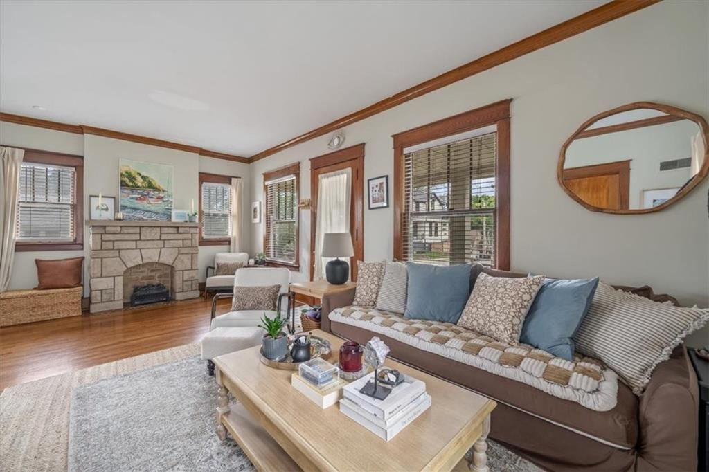 4651 Terrace Street — photo 9