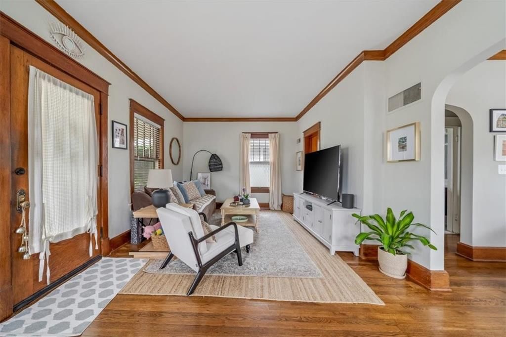 4651 Terrace Street — photo 10