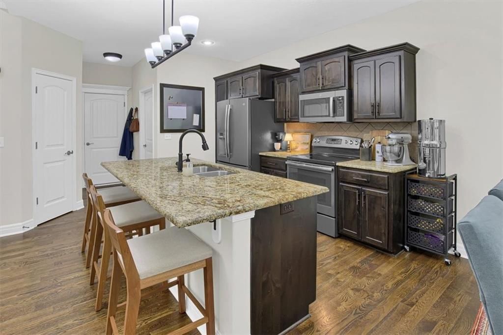 408 Lee Drive — photo 26