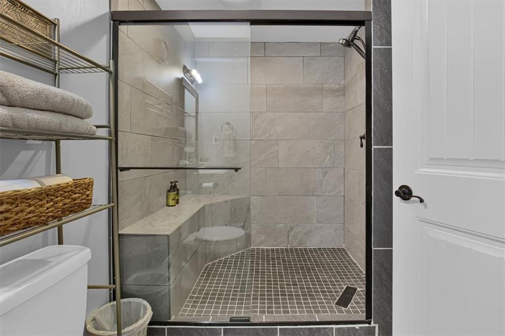 408 Lee Drive — photo 39