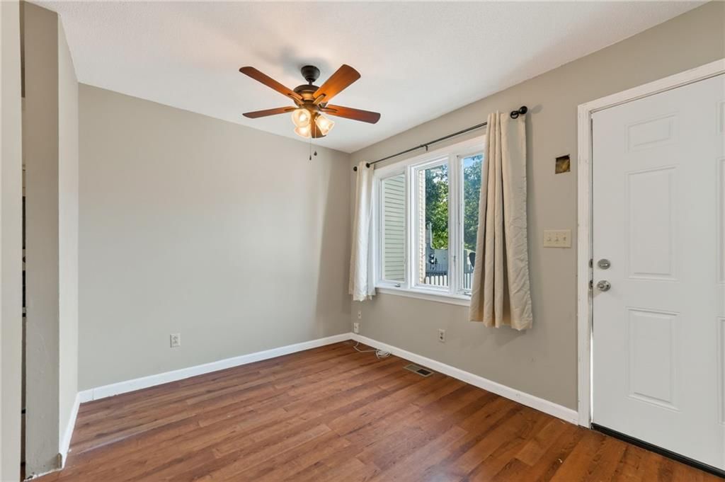 1014 W Maple Avenue — photo 7