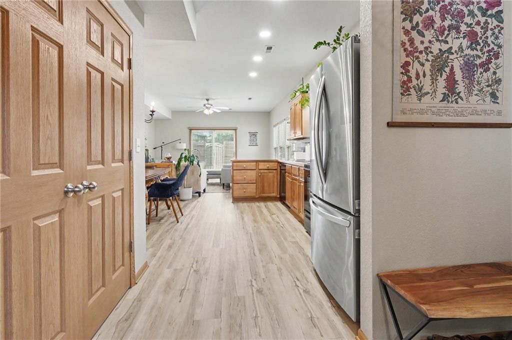 800 S Woodson Court — photo 5