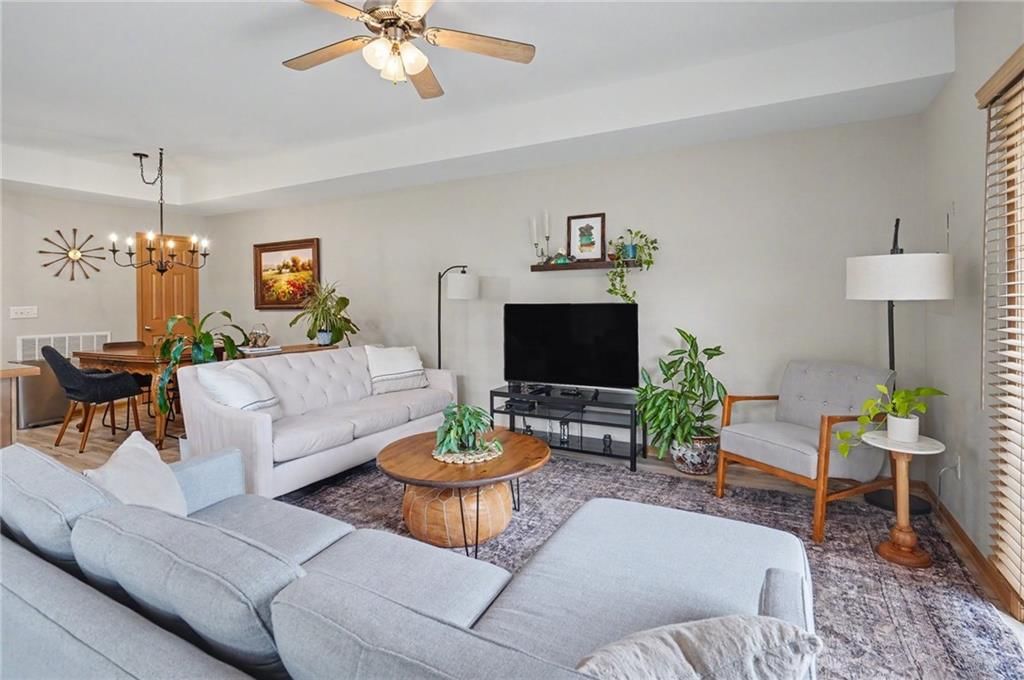 800 S Woodson Court — photo 13