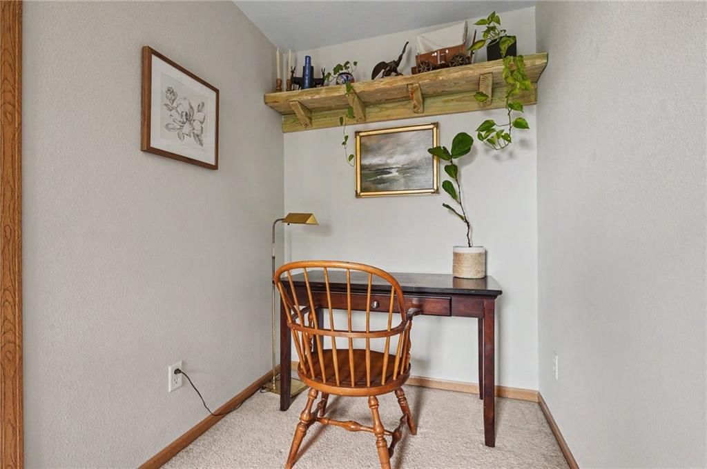 800 S Woodson Court — photo 17