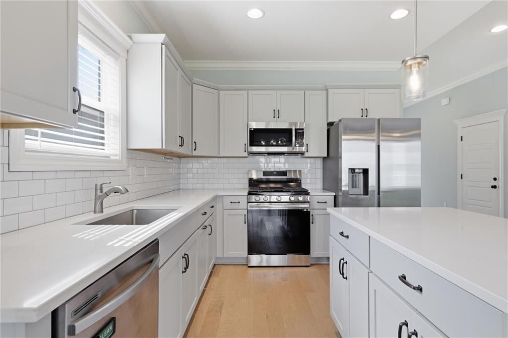 15348 Jessica Street — photo 10