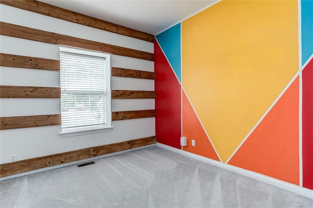 1121 E Frontier Drive — photo 12
