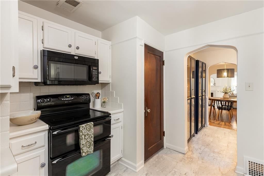 7215 Walnut Street — photo 16