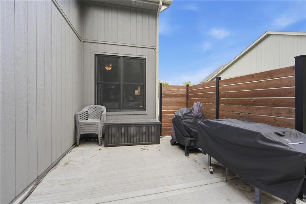 14070 NW 64th Terrace — photo 43