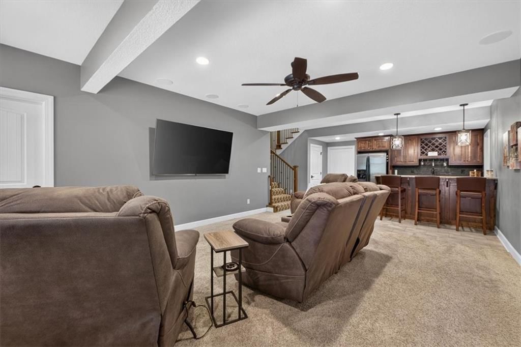 4705 NE Gateway Drive — photo 36
