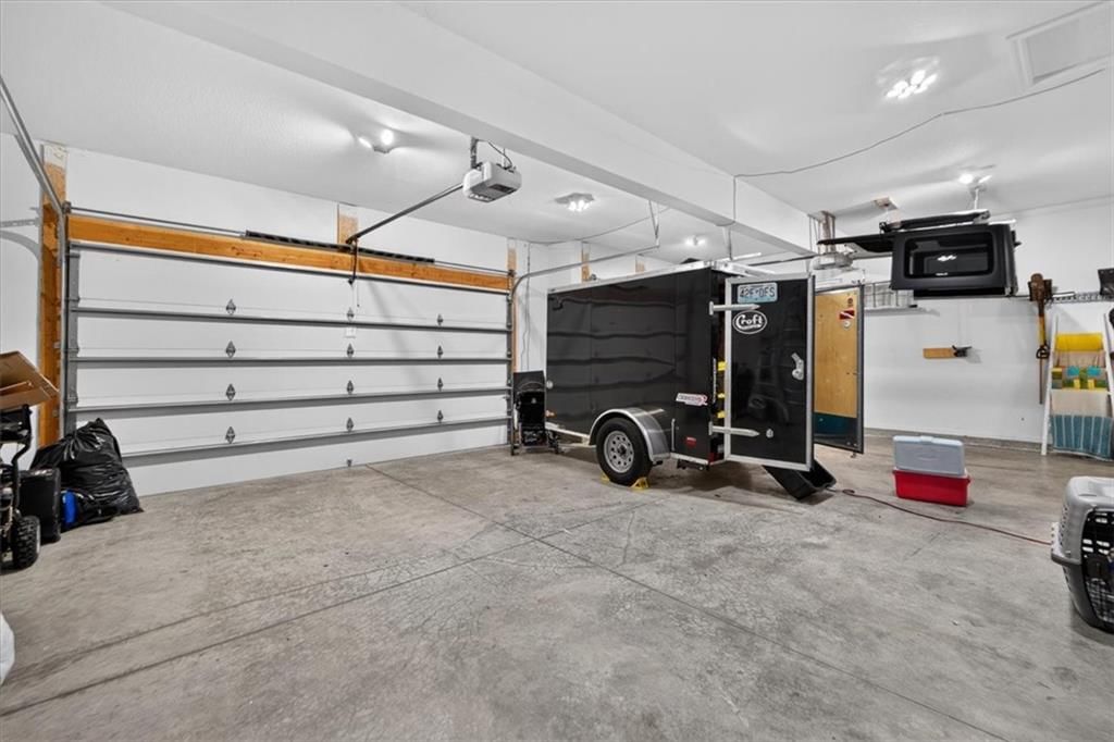 4705 NE Gateway Drive — photo 43