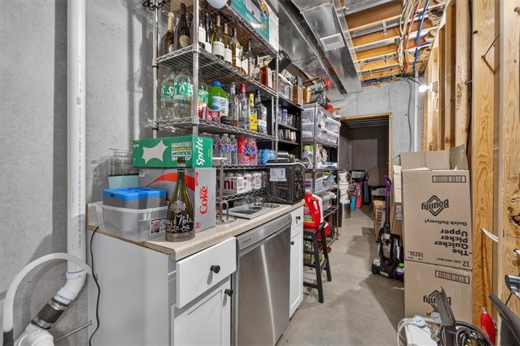 4705 NE Gateway Drive — photo 51