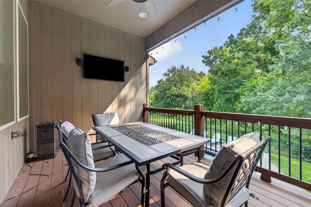 4705 NE Gateway Drive — photo 54