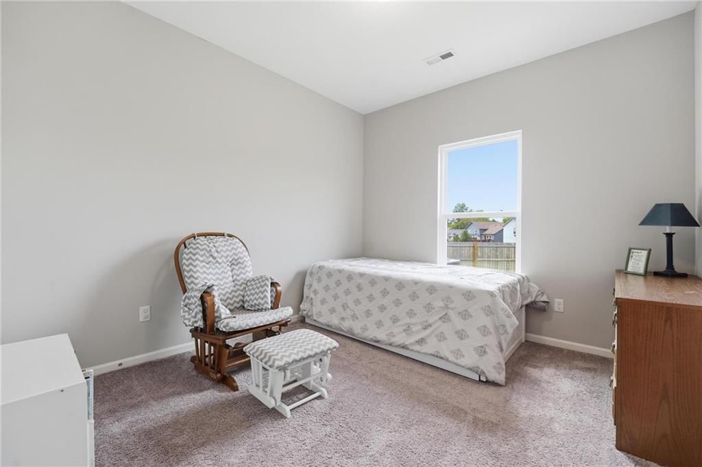 12322 N Pomona Avenue — photo 28