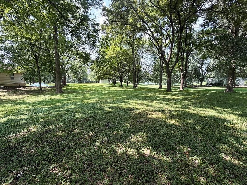 2414 N Hoover Road — photo 39