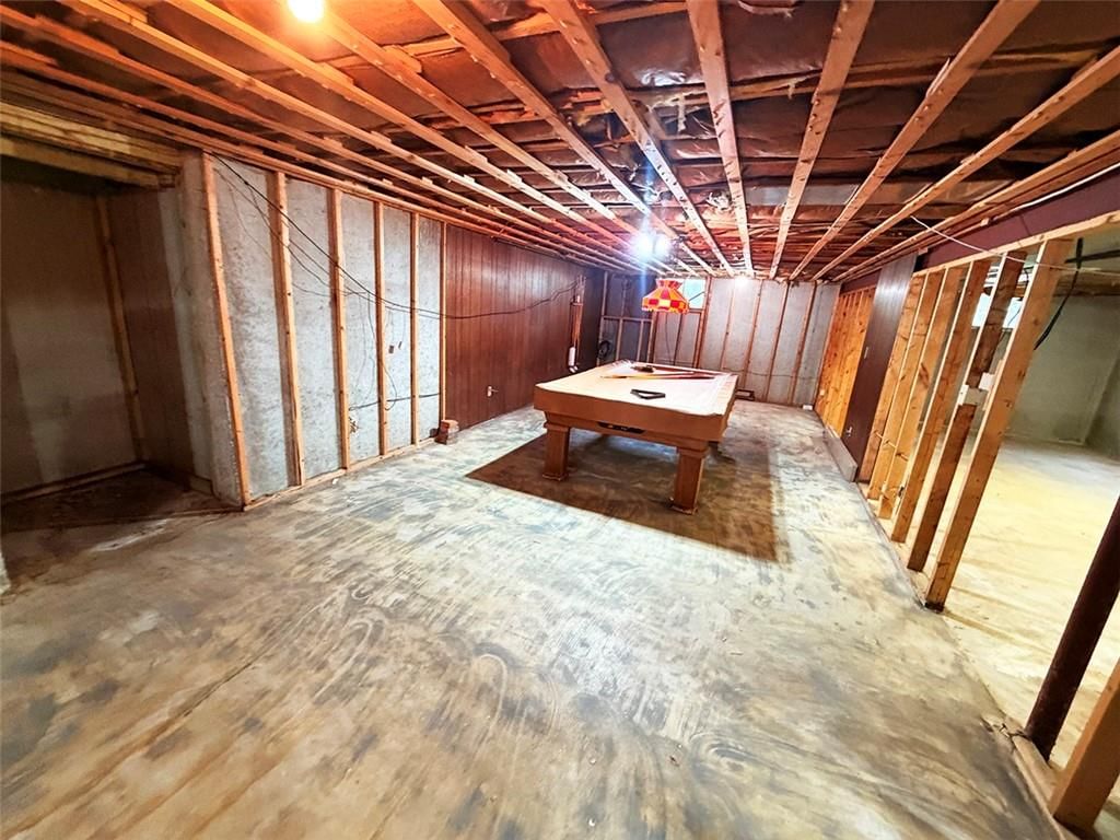 2414 N Hoover Road — photo 65