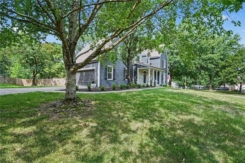 9638 N Wayne Avenue — photo 6