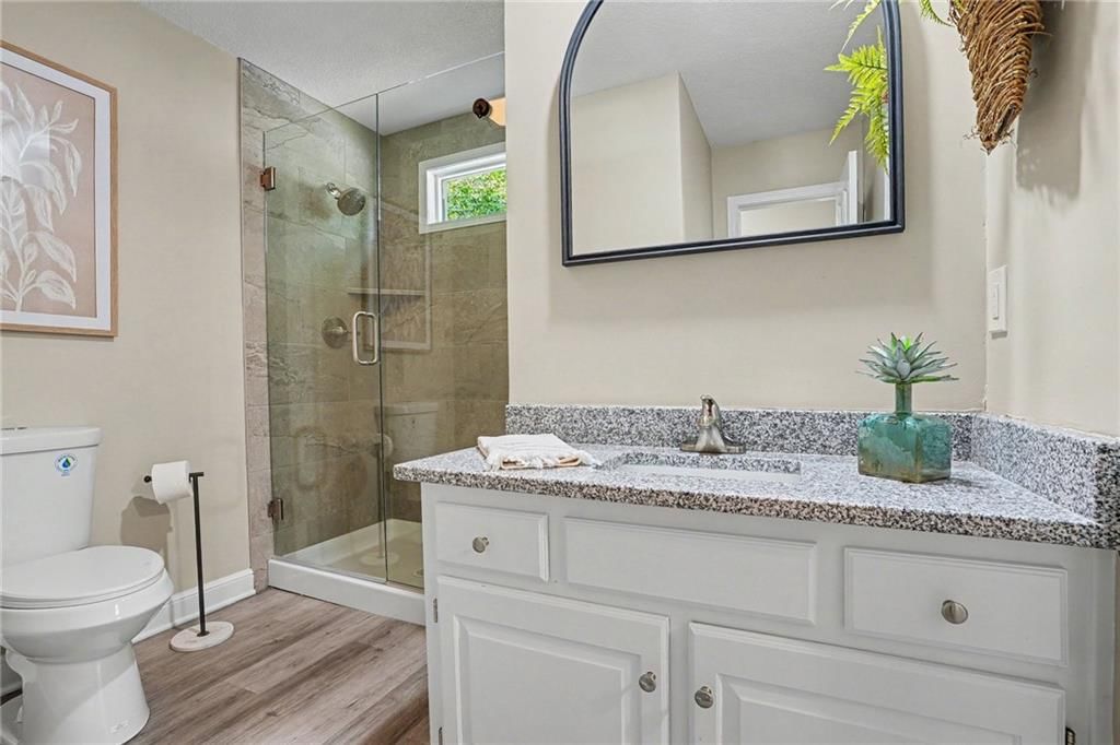 9638 N Wayne Avenue — photo 21