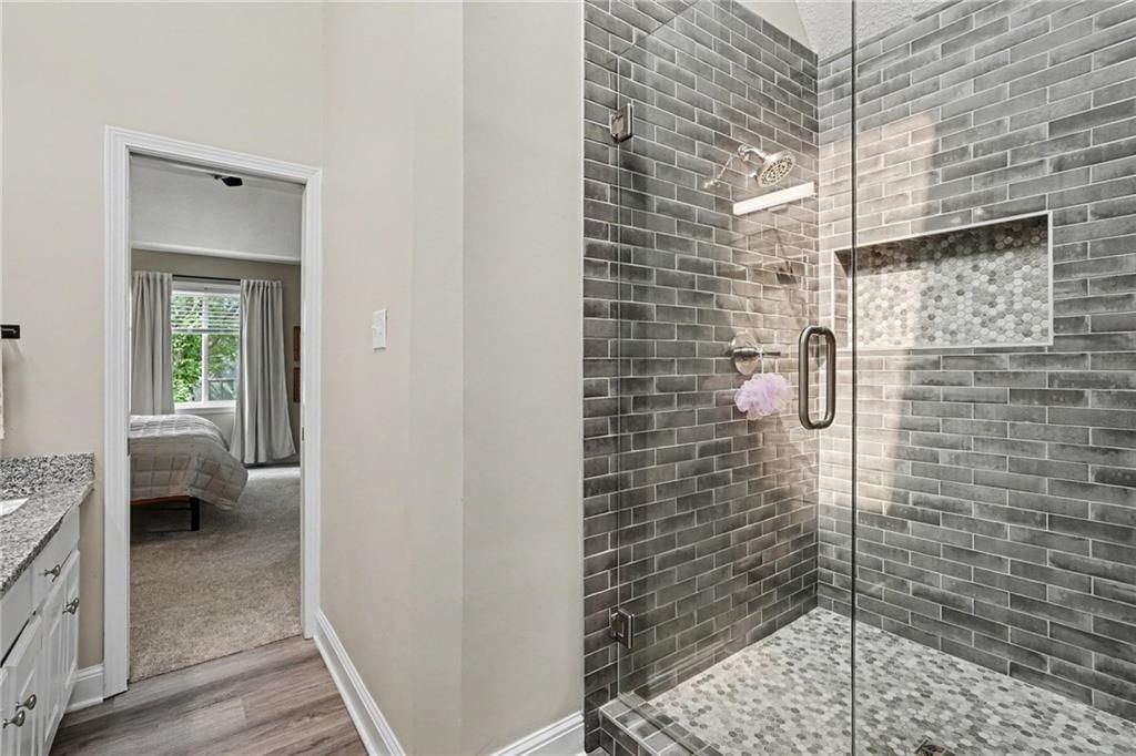 9638 N Wayne Avenue — photo 31