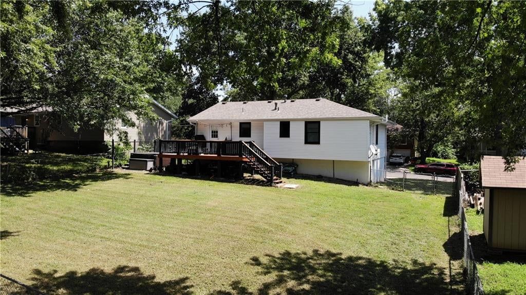 1409 NW 48th Street — photo 2