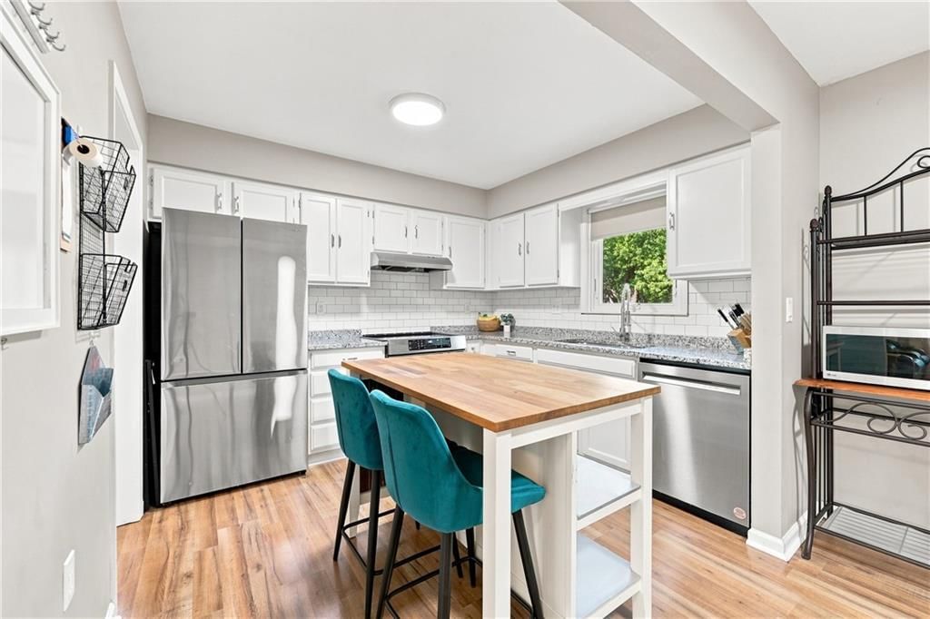 1409 NW 48th Street — photo 5