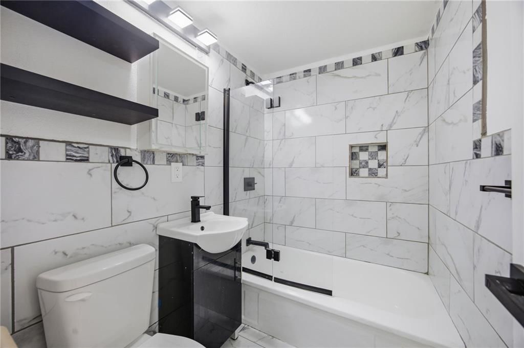4404 Jackson Avenue — photo 14